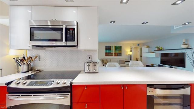 1912 S Ocean DR # 12C, Hallandale Beach, FL 33009