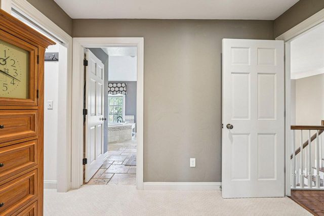 21065 Bradford LANE, Brookfield, WI 53045