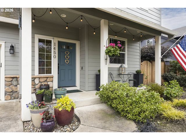 1450 Ne KERRY Ct, Mc Minnville, OR 97128