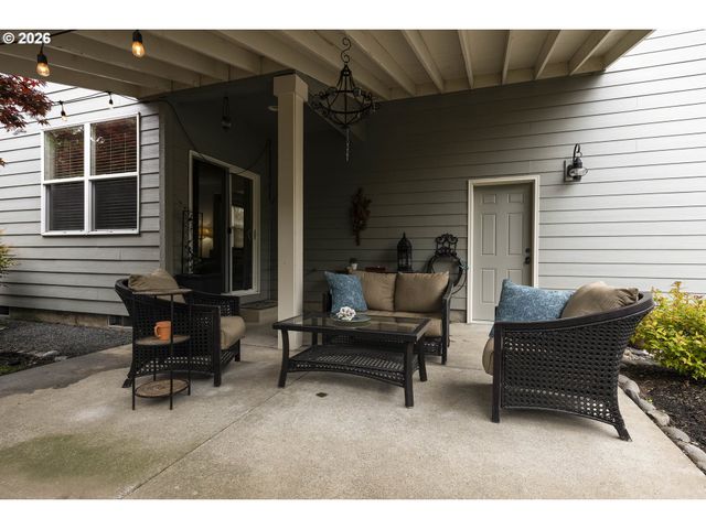 1450 Ne KERRY Ct, Mc Minnville, OR 97128