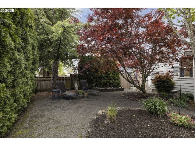 1450 Ne KERRY Ct, Mc Minnville, OR 97128