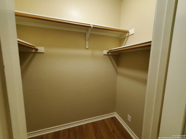 926 MISTY ACRES DR, New Braunfels, TX 78130