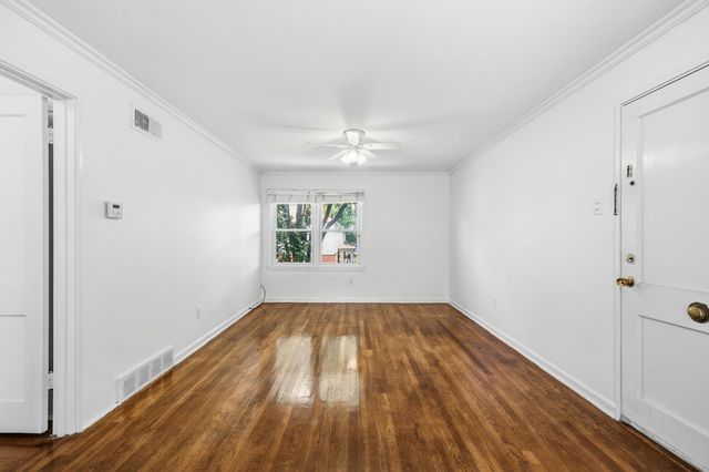 2997 Walnut Grove Rd Apt 3, Memphis, TN 38111