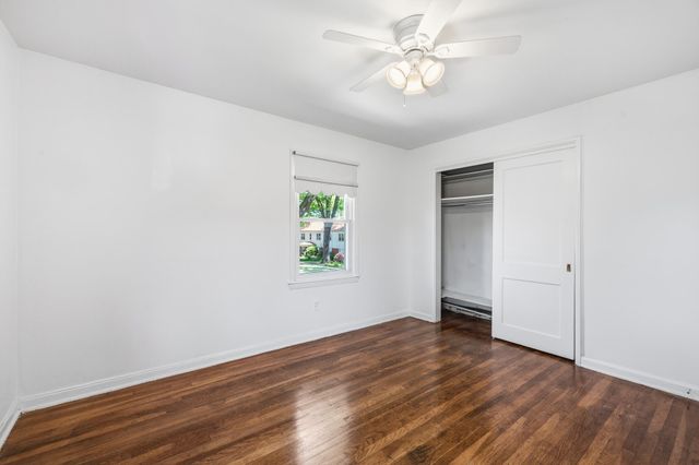 2997 Walnut Grove Rd Apt 3, Memphis, TN 38111