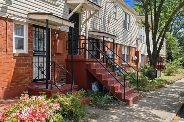 2997 Walnut Grove Rd Apt 3, Memphis, TN 38111