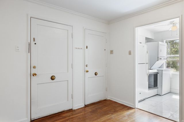 2997 Walnut Grove Rd Apt 3, Memphis, TN 38111