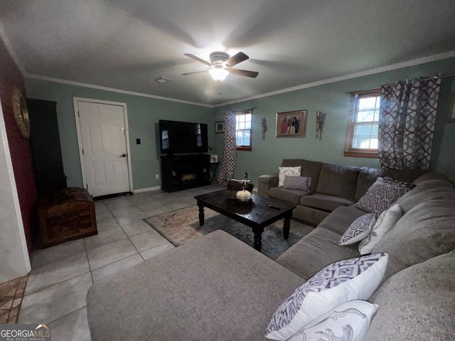 106 Galahad Drive, Warner Robins, GA 31093