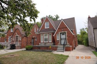 16067 Ellsworth Street, Detroit, MI 48227