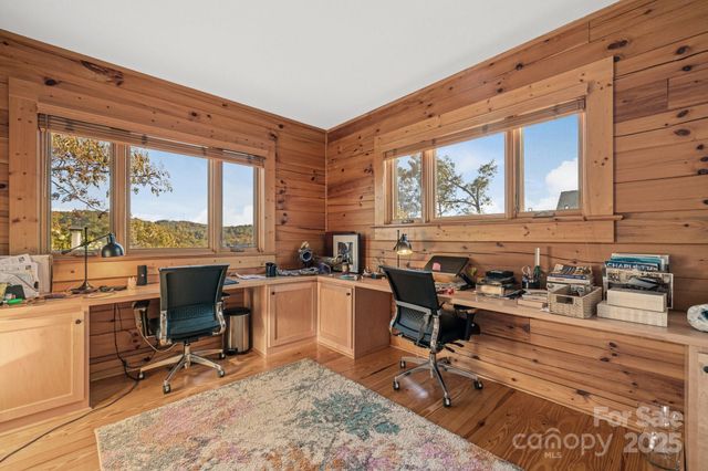 138 Silver Tree Lane, Lake Lure, NC 28746