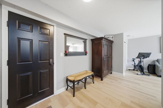 2448 Emily Lane, Elgin, IL 60124