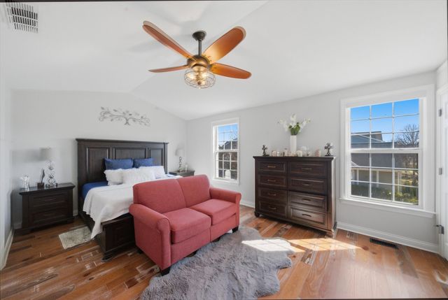 2448 Emily Lane, Elgin, IL 60124