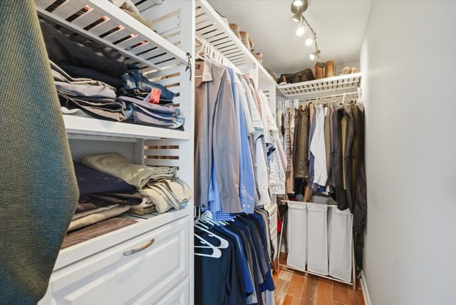 2448 Emily Lane, Elgin, IL 60124