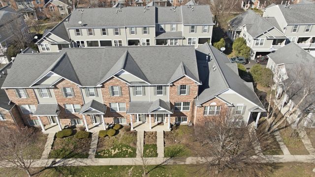 2448 Emily Lane, Elgin, IL 60124