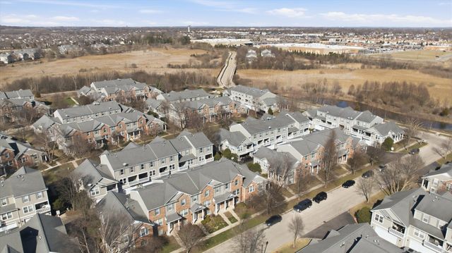 2448 Emily Lane, Elgin, IL 60124