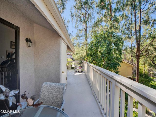 619 Calle Seguro, Oak Park, CA 91377