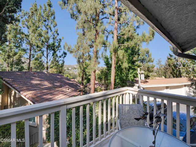 619 Calle Seguro, Oak Park, CA 91377