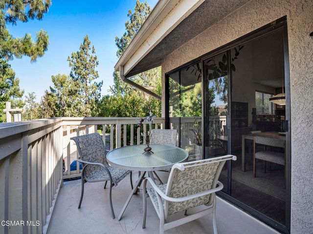 619 Calle Seguro, Oak Park, CA 91377