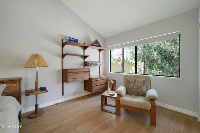 619 Calle Seguro, Oak Park, CA 91377