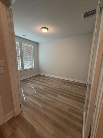 3306 Salton Sea Drive, Texas City, TX 77568