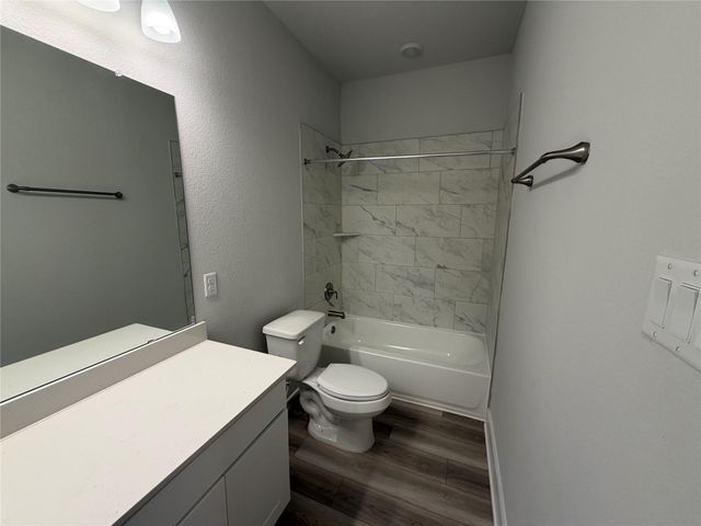 3306 Salton Sea Drive, Texas City, TX 77568