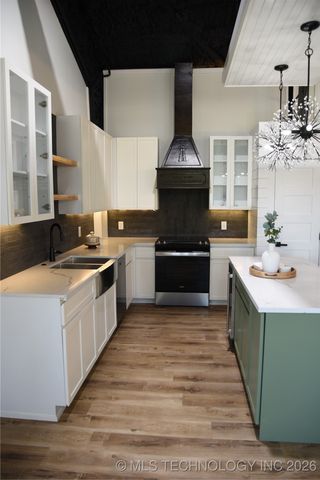 37094 S Cliff Crest Drive, Langley, OK 74350