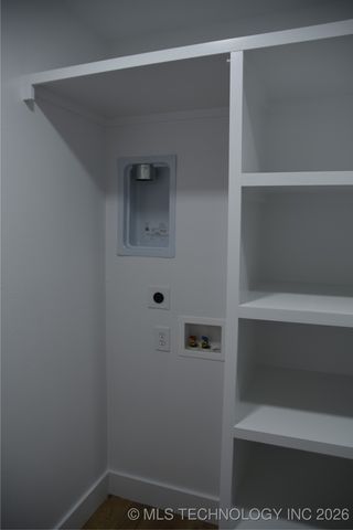 37094 S Cliff Crest Drive, Langley, OK 74350