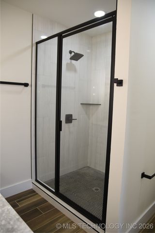 37094 S Cliff Crest Drive, Langley, OK 74350