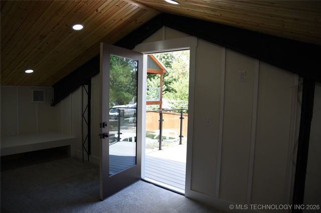 37094 S Cliff Crest Drive, Langley, OK 74350