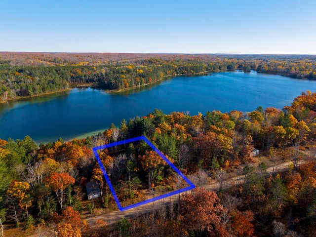 6320 Woodland Drive Ne, Kalkaska, MI 49646