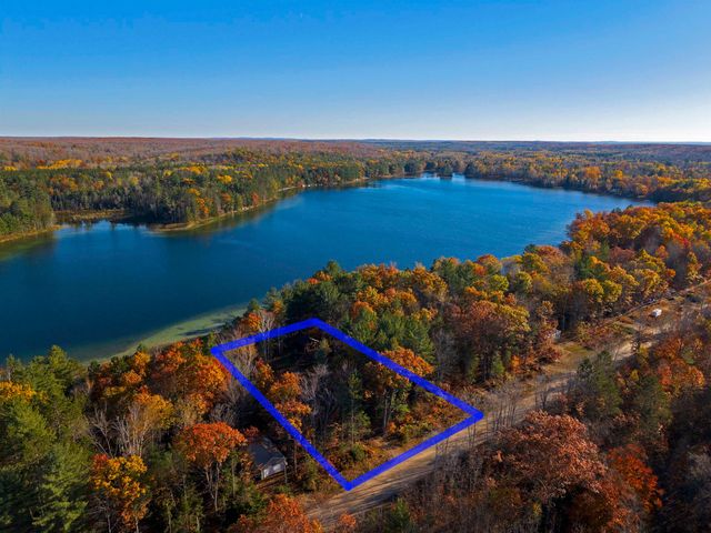 6320 Woodland Drive Ne, Kalkaska, MI 49646