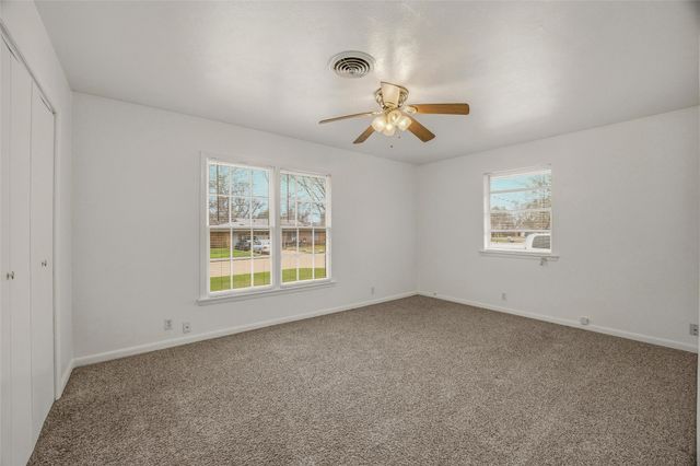 1206 Usher Street, Benbrook, TX 76126