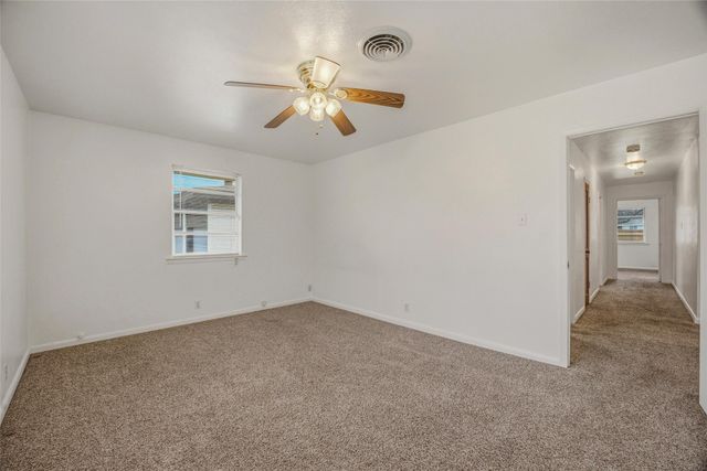 1206 Usher Street, Benbrook, TX 76126