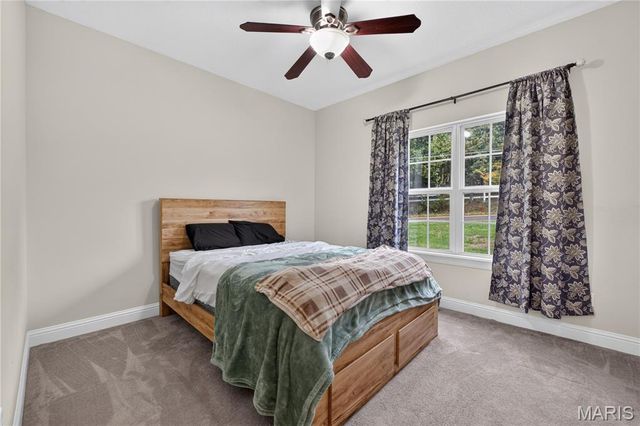 4804 W Rock Creek Road, High Ridge, MO 63049
