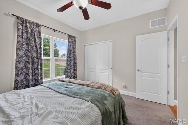 4804 W Rock Creek Road, High Ridge, MO 63049