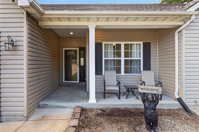 4804 W Rock Creek Road, High Ridge, MO 63049