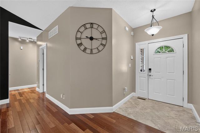 4804 W Rock Creek Road, High Ridge, MO 63049