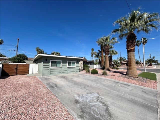 1734 Sombrero Drive, Las Vegas, NV 89169