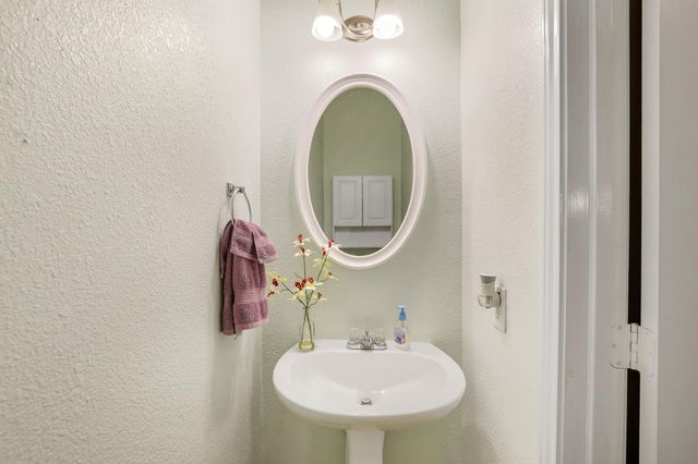 17611 Haywood Oaks Drive, Houston, TX 77095