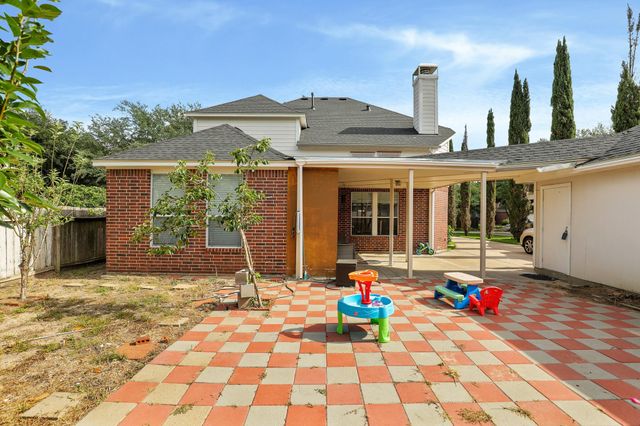 17611 Haywood Oaks Drive, Houston, TX 77095