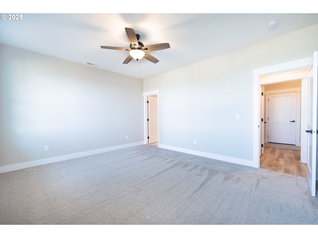 1231 THUNDERBIRD Ave S, Salem, OR 97306