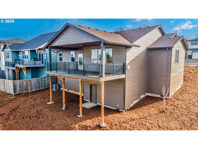 1231 THUNDERBIRD Ave S, Salem, OR 97306