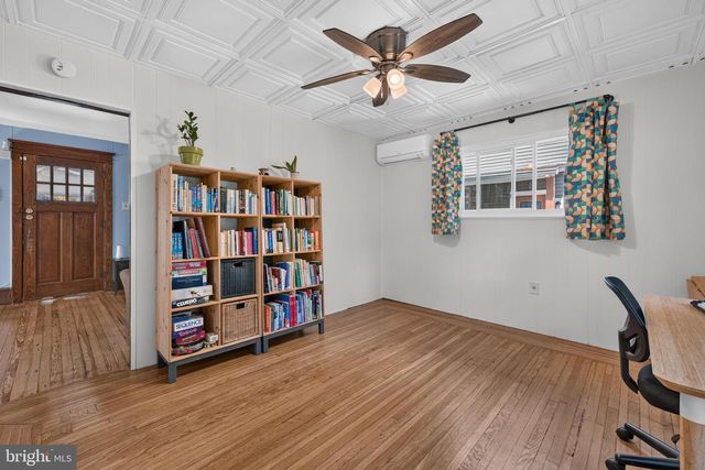 128 E KNIGHT AVE, Collingswood, NJ 08108