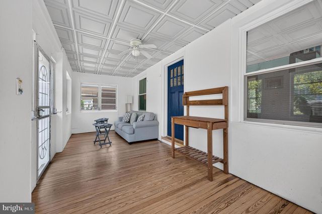 128 E KNIGHT AVE, Collingswood, NJ 08108