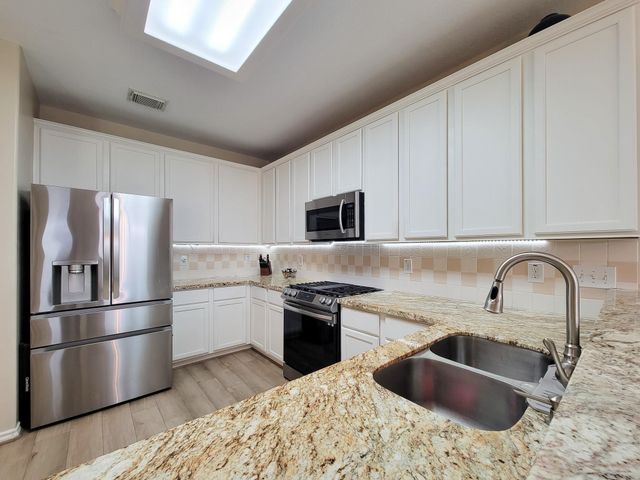 17615 Forest Haven Trail, Tomball, TX 77375