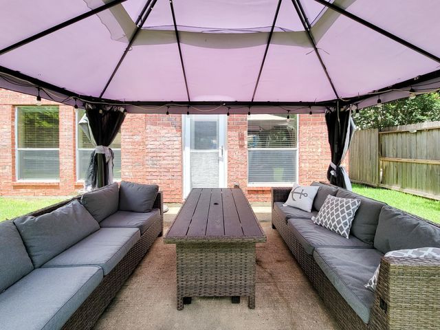 17615 Forest Haven Trail, Tomball, TX 77375