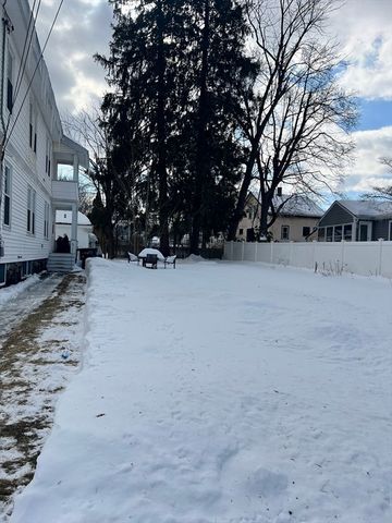 52 Lincoln St 1, North Andover, MA 01845