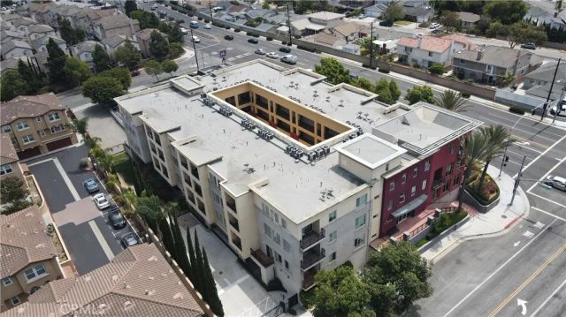 2742 Cabrillo Avenue 302, Torrance, CA 90501