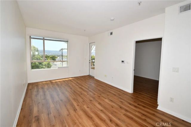 2742 Cabrillo Avenue 302, Torrance, CA 90501