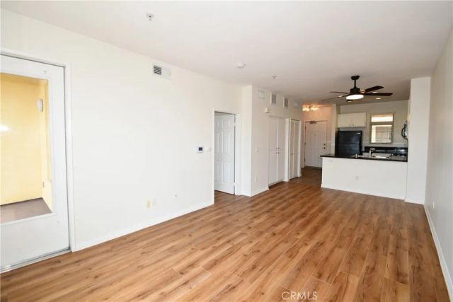 2742 Cabrillo Avenue 302, Torrance, CA 90501