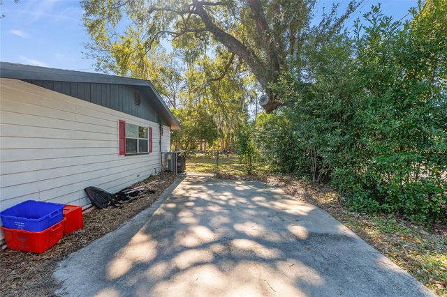 1505 NE 19TH LANE, Gainesville, FL 32609